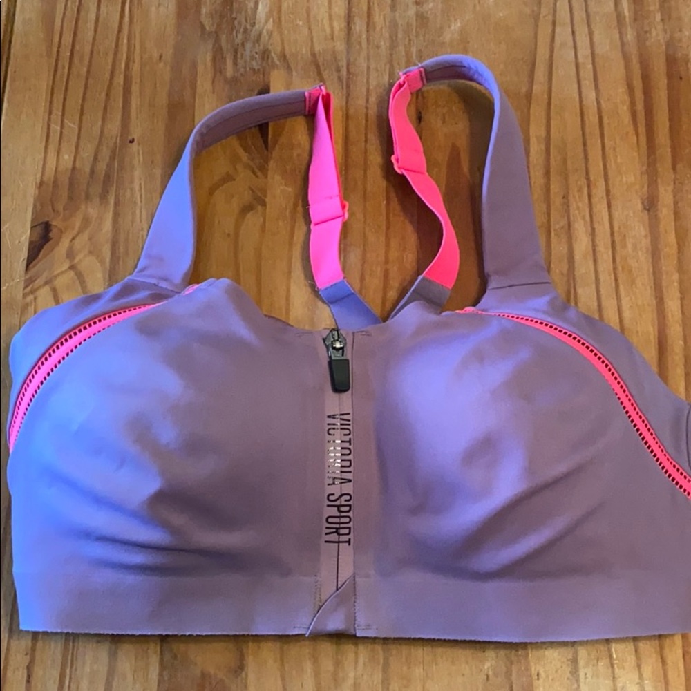 Victoria Secret incredible knockout ultra Max 34DD